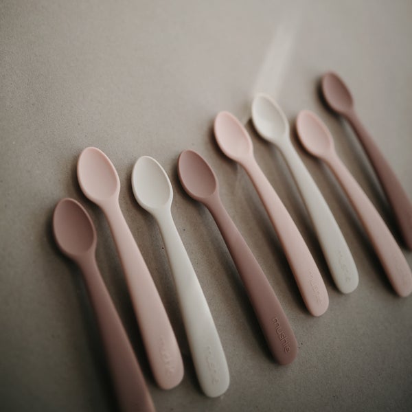 Mushie Silicone Feeding Spoons Stone/Cloudy Mauve